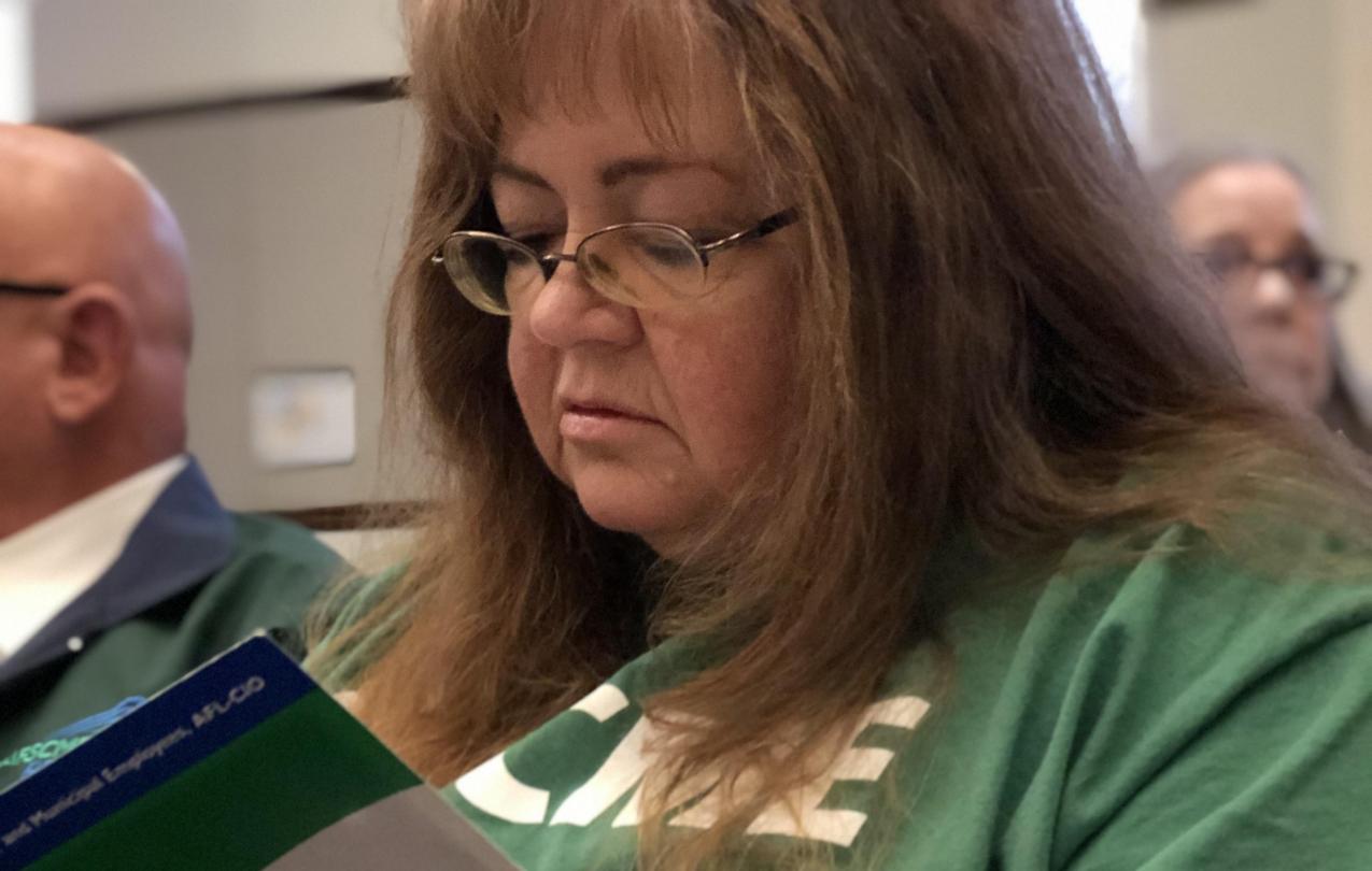 AFSCME Local 4041 member Deborah Hinds at a hearing in support of collective bargaining rights SB135