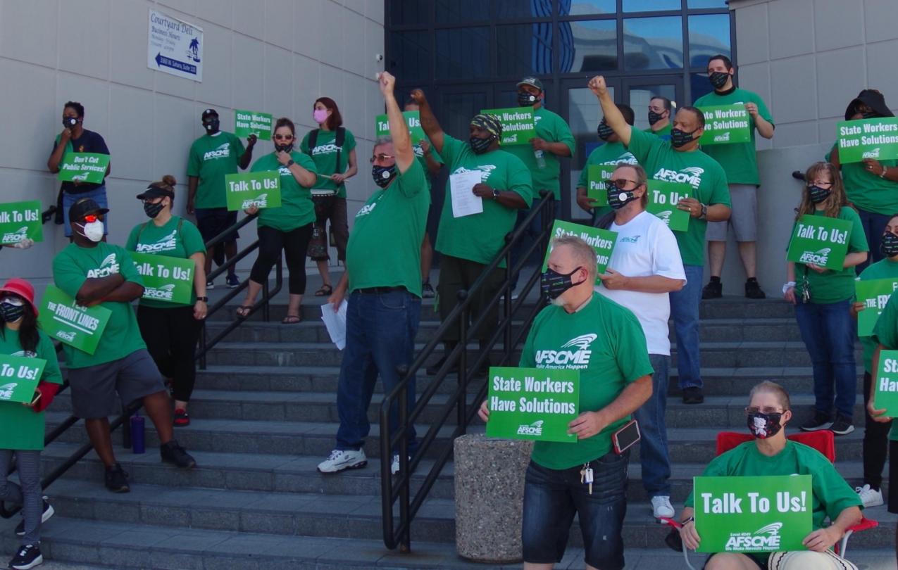 AFSCME Local 4041 members at a rally in Las Vegas